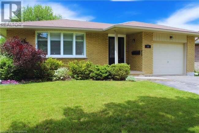 property at 11 Wordsworth Pl