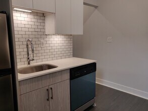 36 Peterborough St, Unit Peterborough #3 in Boston, MA - Building Photo - Building Photo