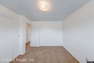 901 Virbel Ln-Unit -#1 in Reno, NV - Building Photo - Building Photo
