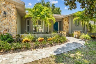 8307 12th Ave Dr NW in Bradenton, FL - Building Photo - Building Photo