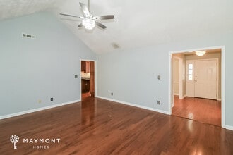 295 N Oakland Cir in Mcdonough, GA - Building Photo - Building Photo