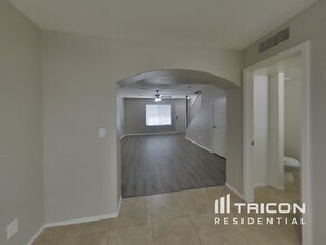 5808 E Brown Rd in Mesa, AZ - Building Photo - Building Photo