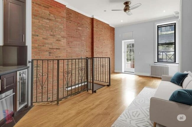 property at 250 Mott St