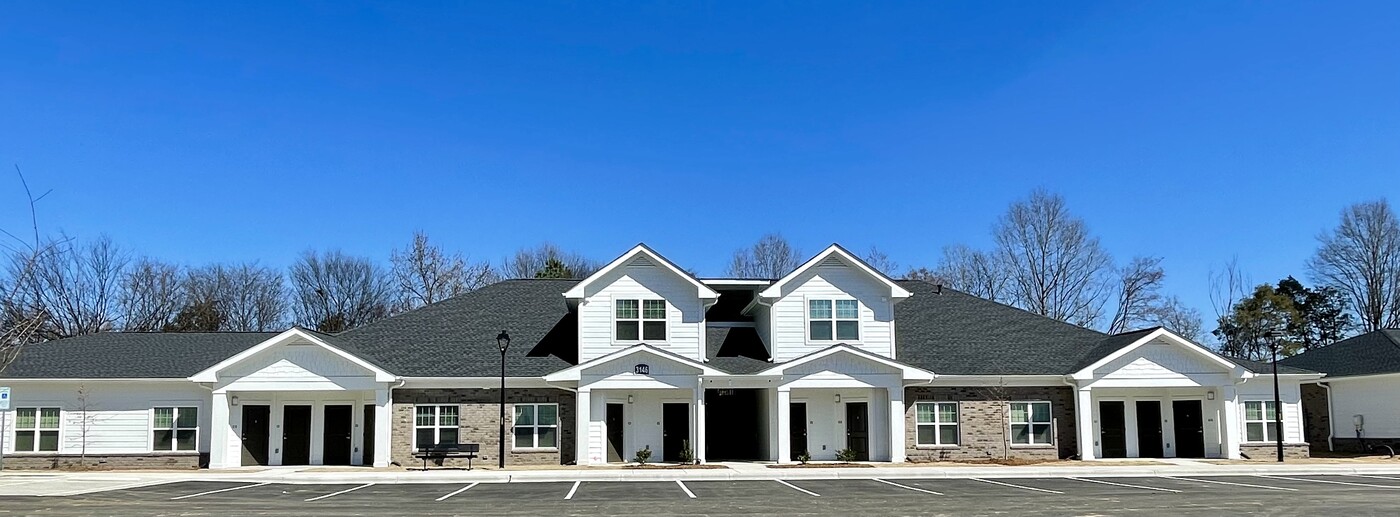 Abbington Westside in Charlotte, NC - Building Photo