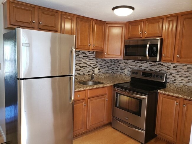 property at 4 Tideview Path