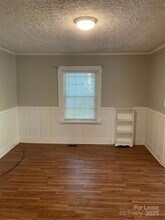 1036 Ridge Ave in Gastonia, NC - Building Photo - Building Photo