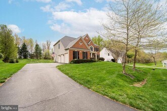 40456 Lenah Run Cir in Aldie, VA - Building Photo - Building Photo