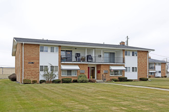 North Hampton Square in Warren, MI - Foto de edificio - Building Photo