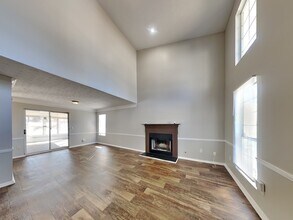 2446 Kentwell Ln in Decatur, GA - Building Photo - Building Photo