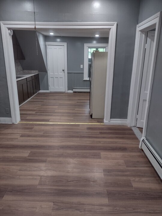319 2nd St in Albany, NY - Building Photo