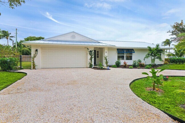 9 W Riverside Dr in Jupiter, FL - Building Photo - Building Photo