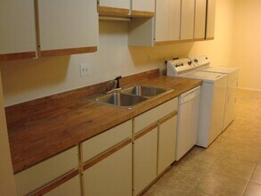 14385 Woodstock Rd in Port Charlotte, FL - Building Photo - Building Photo