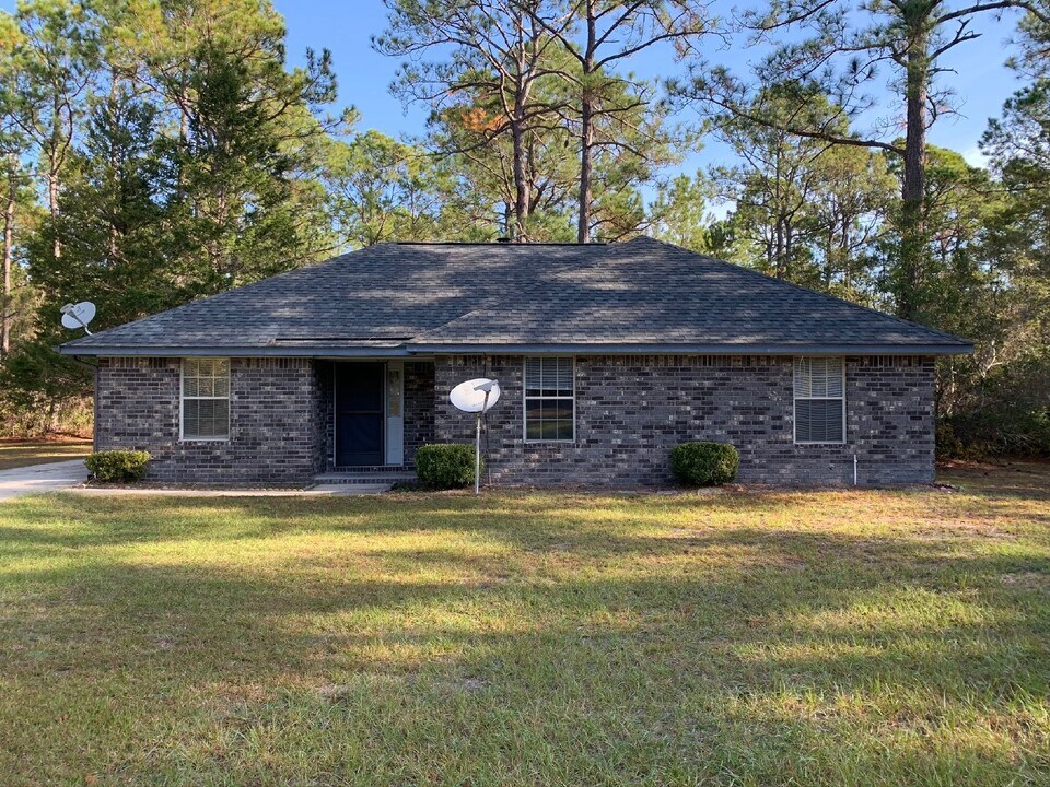 98 J V Rd in Hinesville, GA - Building Photo
