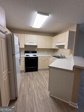320 Ridgewood Ave in Gainesville, GA - Building Photo - Building Photo