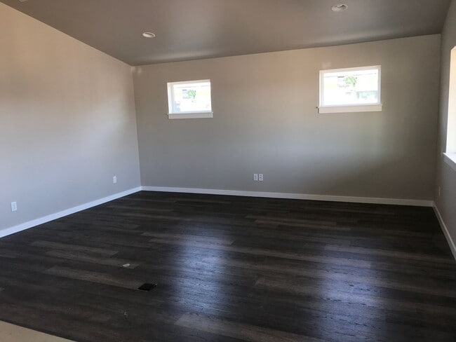 123 9th Ave in Moses Lake, WA - Building Photo - Building Photo