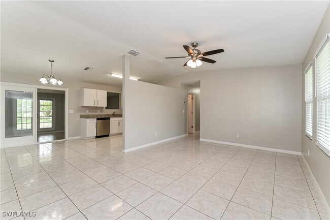 property at 625 SW 29th Terrace