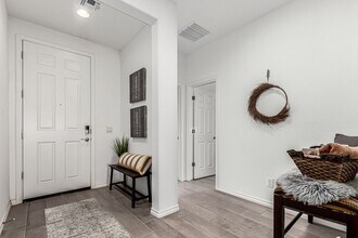 35332 N Sunset Trail in Queen Creek, AZ - Building Photo - Building Photo