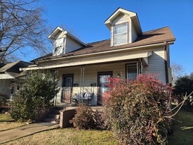 803-805 Mckinley Ave NE in Huntsville, AL - Building Photo