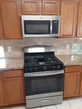 8206 Cherryshire Ct in Houston, TX - Building Photo - Building Photo