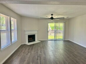 1712 Creekside Ave in Sherman, TX - Building Photo - Building Photo