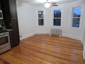 3 S Magnolia St in Pearl River, NY - Building Photo - Building Photo