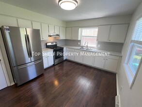308 SW Westview Dr in Ankeny, IA - Building Photo - Building Photo