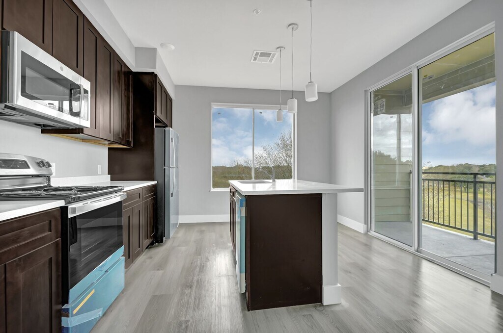 Harvest Moon Apartments Sealy, TX Apartments