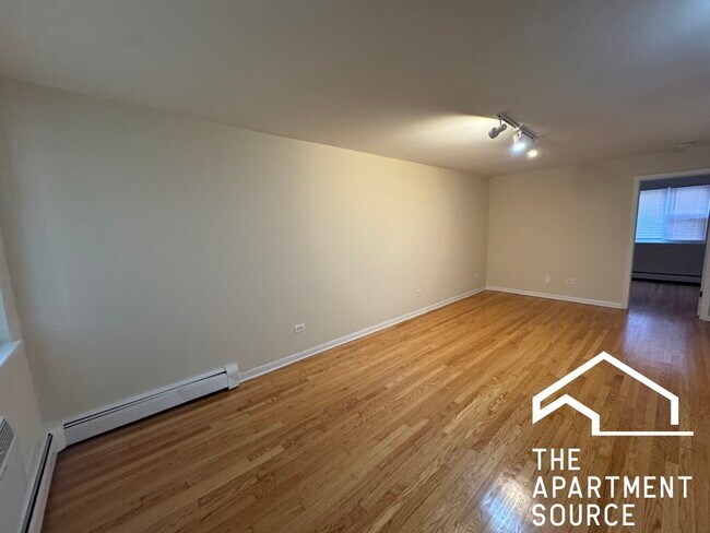 4056 N California Ave in Chicago, IL - Building Photo - Building Photo