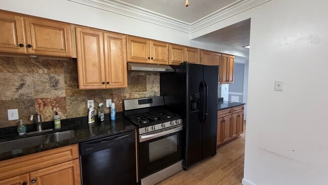 131 Josephine Ave, Unit 2 in Somerville, MA - Building Photo - Building Photo