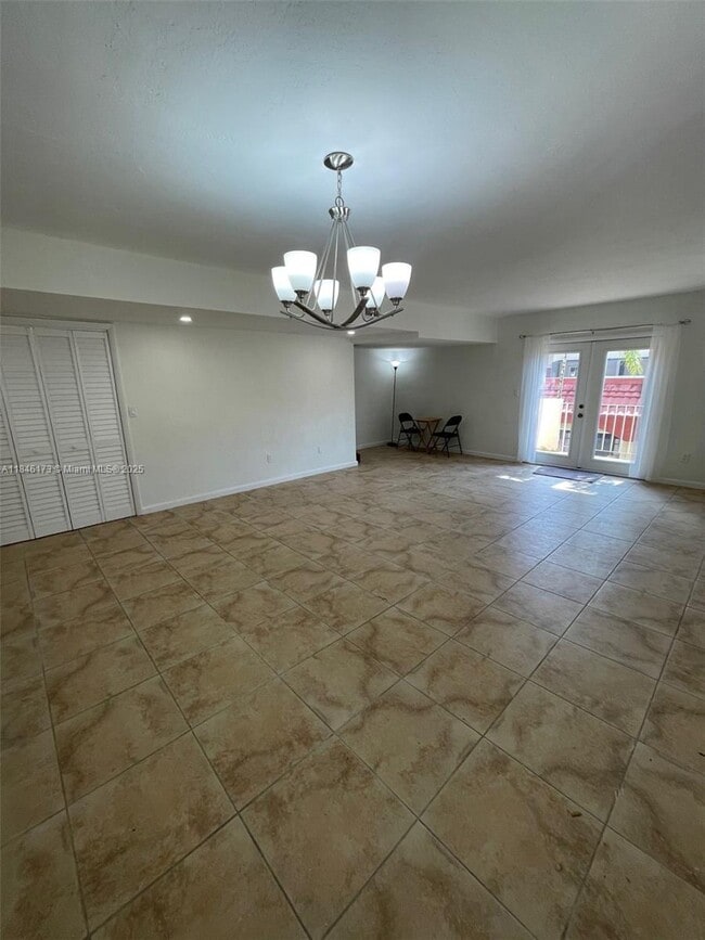 property at 10905 N Kendall Dr