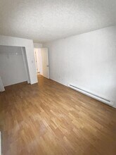 15210 Macadam Rd S in Tukwila, WA - Building Photo - Building Photo