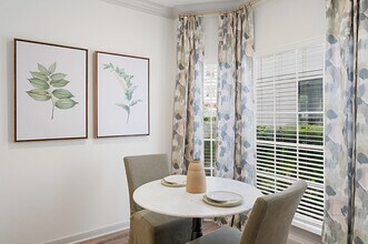 Cortland River Oaks in Houston, TX - Building Photo - Building Photo