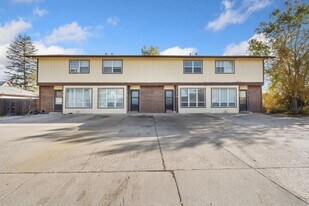 906 Hersinger Pl in Loveland, CO - Building Photo