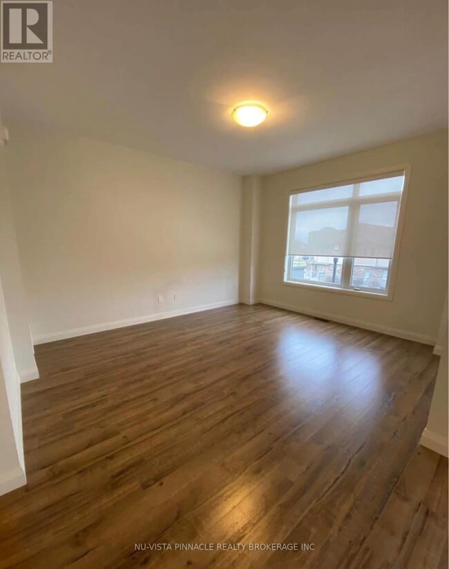 3058 Springmeadow Road in London, ON - Building Photo - Building Photo