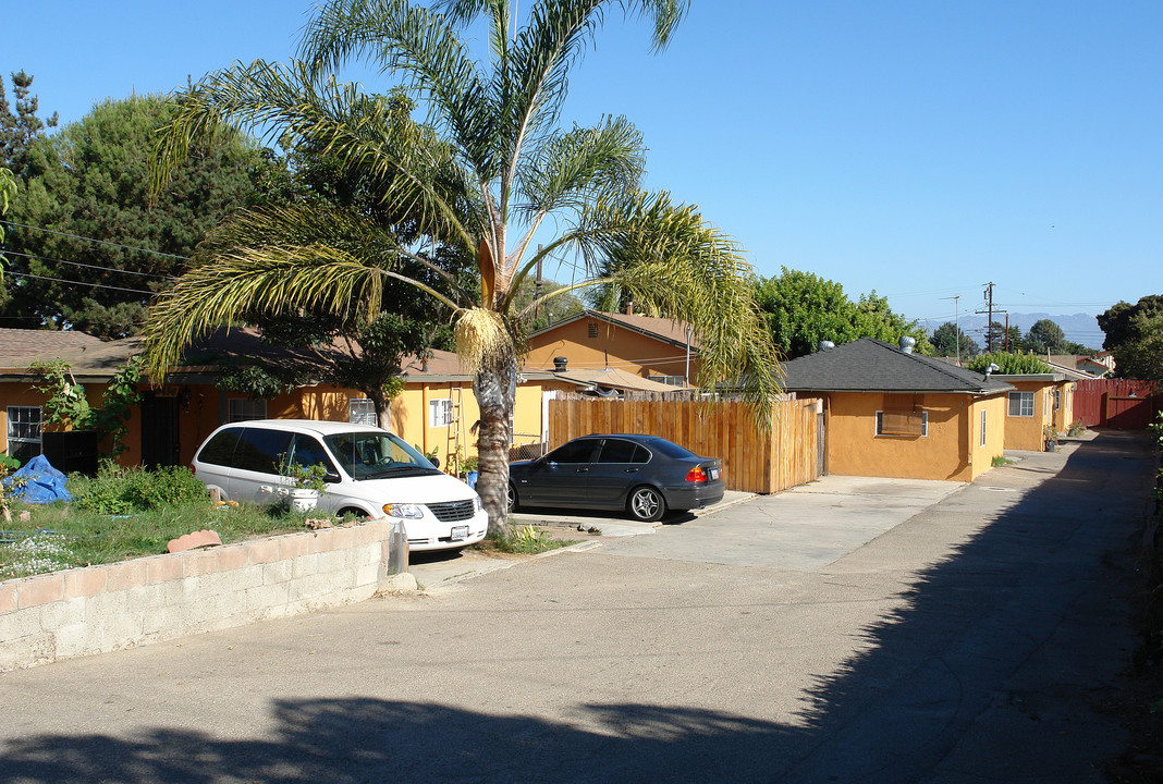 3456 Santa Clara Ave in Oxnard, CA - Building Photo