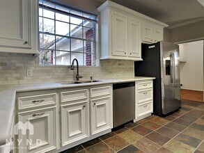 14226 Reissen Ln in Houston, TX - Building Photo - Building Photo