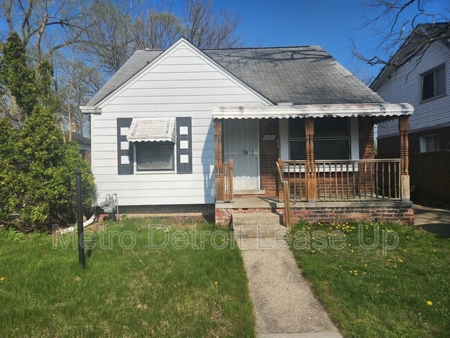 property at 20110 Northlawn St