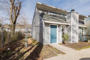 90 Freedom Way in Myrtle Beach, SC - Building Photo