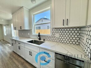 3724 Nile St in San Diego, CA - Building Photo - Building Photo