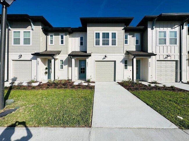 property at 775 Longboat Dr