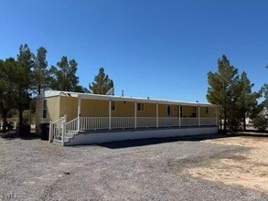 551 Piltz Rd in Pahrump, NV - Building Photo - Building Photo