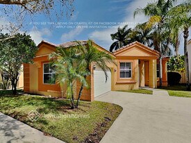 6119 Oak Bluff Way in Greenacres, FL - Building Photo