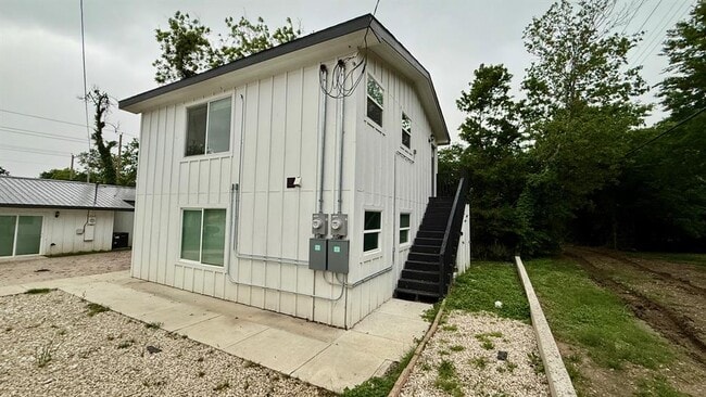property at 508 N Main St