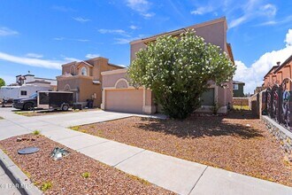 3148 Blue Dirt Cir in El Paso, TX - Building Photo - Building Photo