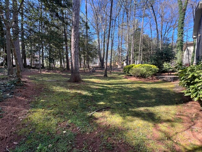 4724 Saint Bernard Dr SW in Lilburn, GA - Building Photo - Building Photo