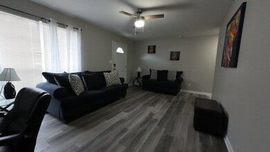 Room in Duplex on New Dawn Ct in Jonesboro, GA - Building Photo - Building Photo