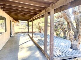 8716 Sage Ct in Yucca Valley, CA - Building Photo