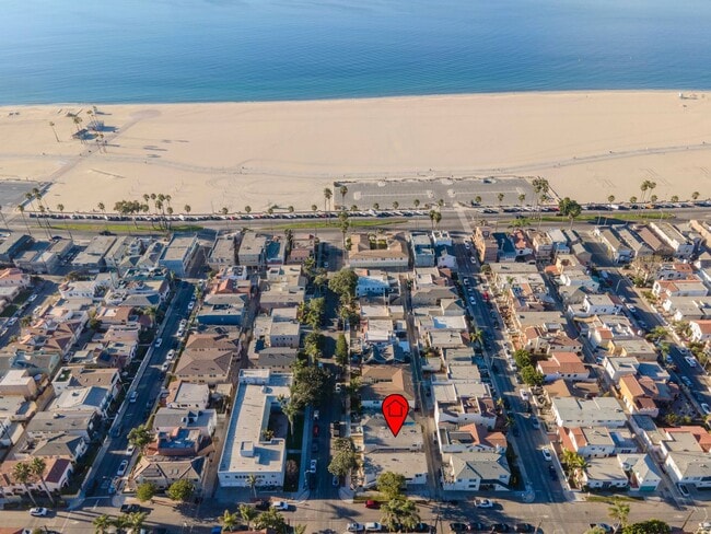 69 Glendora Ave in Long Beach, CA - Building Photo - Building Photo