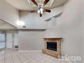 5442 Gold Rush Dr NW in Albuquerque, NM - Building Photo - Building Photo