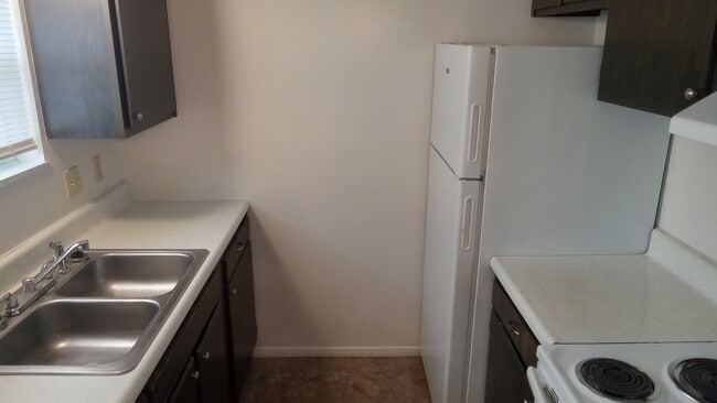 8045 Pippin Rd, Unit C2